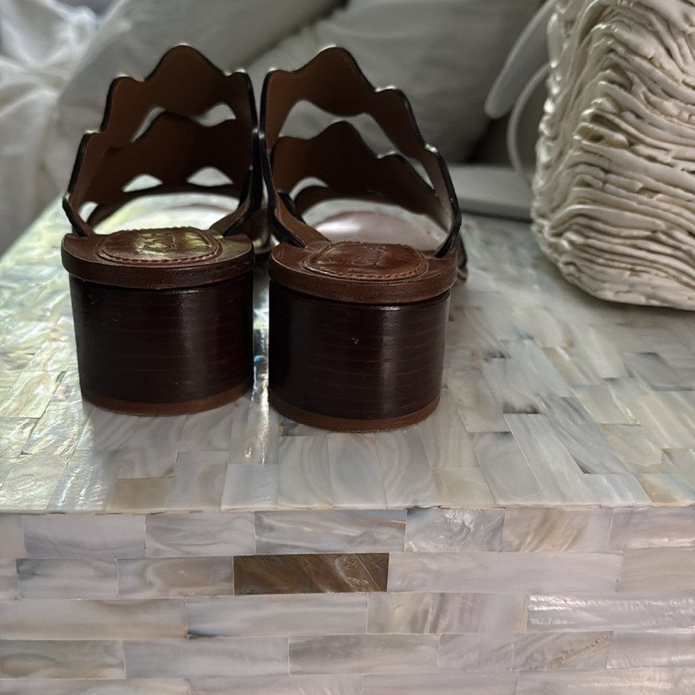 Chloe Metallic Sandal size 35 - Picture 3 of 4